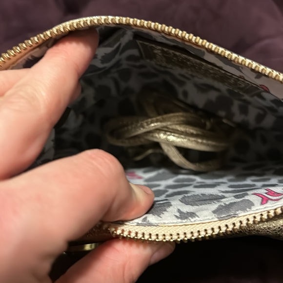 Coach Poppy STAR Leather “Groovy” Gold Crossbody Handbag - Picture 11 of 13